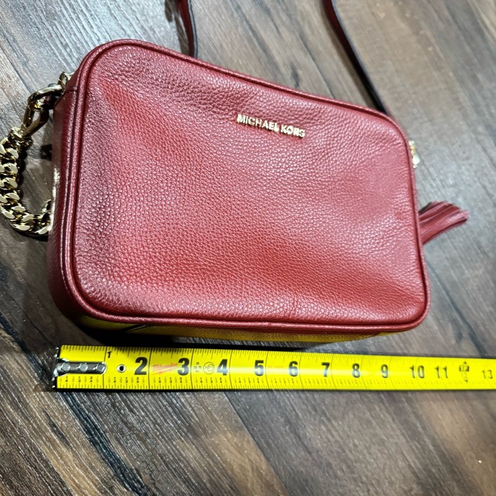 MICHAEL MICHAEL KORS Ginny Leather Crossbody Bag - Picture 10 of 11